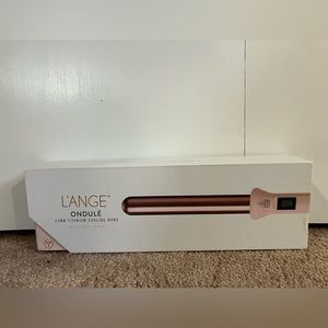 L’ANGE ONDULE 25MM Titanium Curling Wand with glove.